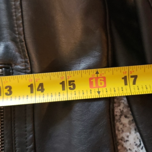 Gap vegan leather jackets - Picture 9 of 9